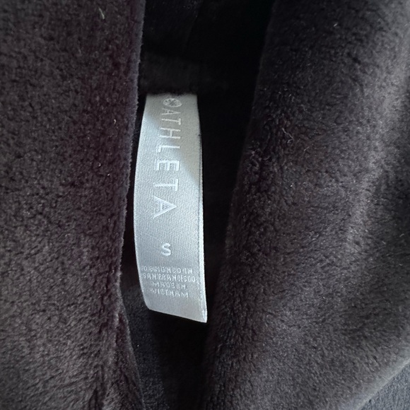 Athleta Black Sweatshirt Funnel Neck, SUPER cozy, Small - Picture 3 of 7